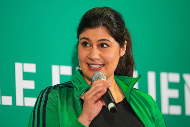 09.04.2026, xydrx, Fußball, DFB Pokal, Frauen, Finalisten-Talk und Cup Handover, Saison 2025 2026, Rhein-Energie-Stadion: Derya Karadag (Bürgermeisterin Stadt Köln) DFB regulations prohibit any use of photographs as image sequences and or quasi-video. Copyright: HMBxMedia YannisxDreimann
