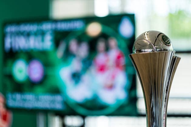 DFB-Pokal der Frauen: Finalistinnen-Talk & Cup-Handover; 09.04.2026 Der DFB Pokal der Frauen im Setting des Finalistinnen-Talks in der Hennes-Weisweiler-Lounge des RheinEnergiestadions DFB-Pokal der Frauen: Finalistinnen-Talk & Cup-Handover, Köln, RheinEnergiestadion am 09.04.2026 Copyright: xBEAUTIFULxSPORTS Wunderlx