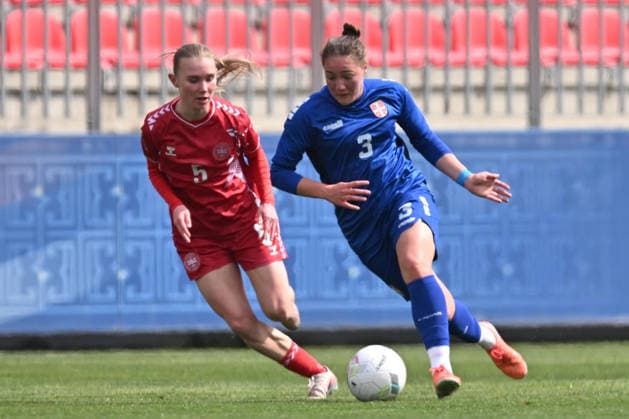 SERBIA WU19 vs DENMARK WU19 Janja Jovicic vs Andrea Termansen football WU19 Serbia vs Denmark WU19 European qualification match sports center FSS, Stara Pazova 09.04.2026 Foto: FOOTBALL, SERBIA WU19, DENMARK U19, WOMEN, EUROPEAN QUALIFIERS Stara Pazova Sports center Stara Pazova Serbia Copyright: xMarkoxMetlas xMNxPressx