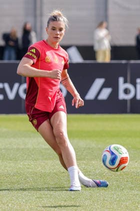 09.04.2026, xgrfx, Fussball DFB-Medientermine, Deutsche Frauennationalmannschaft - Training v.l. Selina Cerci (Deutsche Frauennationalmannschaft) (DFL DFB REGULATIONS PROHIBIT ANY USE OF PHOTOGRAPHS as IMAGE SEQUENCES and or QUASI-VIDEO) Herzogenaurach