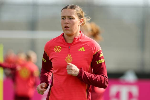 Herzogenaurach, Deutschland 09. April 2026: Länderspielmaßnahme der deutschen Fußballnationalmannschaft der Frauen zur Vorbereitung auf die WM-Qualifikation in Herzogenaurach - Training Im Bild: Larissa Mühlhaus Muehlhaus (Deutschland) Copyright: HMBxMedia MadeleinexFantini