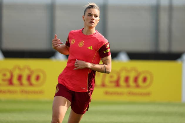 Herzogenaurach, Deutschland 09. April 2026: Länderspielmaßnahme der deutschen Fußballnationalmannschaft der Frauen zur Vorbereitung auf die WM-Qualifikation in Herzogenaurach - Training Im Bild: Selina Cerci (Deutschland) Copyright: HMBxMedia MadeleinexFantini