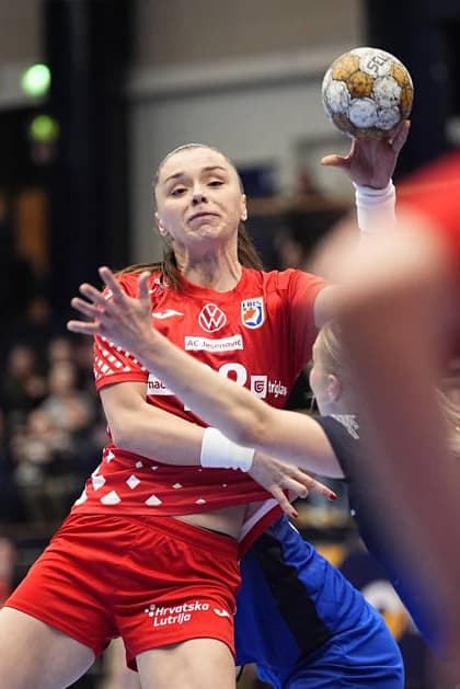 Andrea Simara of Croatia during the handball Women s EHF Euro 2026 qualifier match between Finland and Croatia at the Vantaa Arena on 19th April in Vantaa, Finland. (Kalle Parkkinen Newspix24)  Copyright: xKallexParkkinenx NP24kp0393