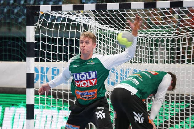 Handball DAIKIN HBL, SC DHfK Leipzig - FRISCH AUF! Göppingen; 09.04.2026 Torwart Kristian Saeveras (12, Frisch Auf Göppingen) während der Erwärmung, Training. Handball, DAIKIN HBL, 1. Bundesliga, Saison 2025 2026, 28. Spieltag: SC DHfK Leipzig vs. FRISCH AUF! Göppingen am 09.04.2026 in der Quarterback Immobilien Arena Leipzig. Copyright: xBEAUTIFULxSPORTS JanxKaeferx