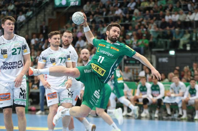 Handball DAIKIN HBL, SC DHfK Leipzig - FRISCH AUF! Göppingen; 09.04.2026 Lukas Binder (11, SC DHfK Leipzig) wirft. Handball, DAIKIN HBL, 1. Bundesliga, Saison 2025 2026, 28. Spieltag: SC DHfK Leipzig vs. FRISCH AUF! Göppingen am 09.04.2026 in der Quarterback Immobilien Arena Leipzig. Copyright: xBEAUTIFULxSPORTS JanxKaeferx