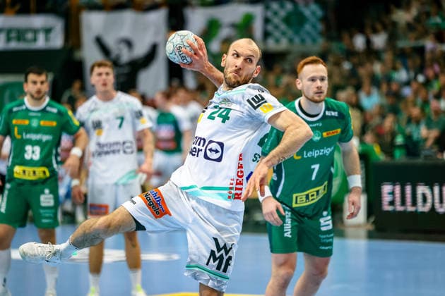 Marcel Schiller (FRISCH AUF! Goeppingen, 24) wirft den Ball, SC DHfK Leipzig vs FRISCH AUF! Goeppingen, Handball, 1. Bundesliga, 28. Spieltag, Saison 2025 2026, 09.04.2026, SC DHfK Leipzig vs FRISCH AUF! Goeppingen, Handball, 1. Bundesliga, 28. Spieltag, Saison 2025 2026, 09.04.2026 Leipzig Copyright: xEibner-Pressefoto LauraxRoemerx EP_LRR