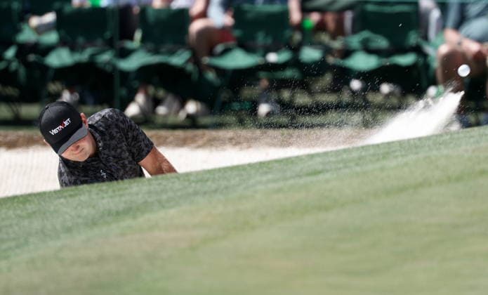 Golf 2026 Masters Tournament - Round 1 Patrick Reed of the USA hits a shot out of the bunker on hole 18 in Round 1 of the 2026 Masters tournament in August, Georgia, USA, 09 April 2026. Augusta United States  Copyright: xCHRISxTORRESx
