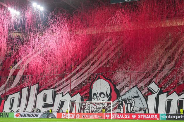 UEFA Europa League: SC Freiburg vs RC Celta Vigo, 09.04.2026 Choreografie des SC Freiburg UEFA Europa League: SC Freiburg vs RC Celta Vigo, Europa-Park-Stadion, 09.04.2026 Copyright: xBEAUTIFULxSPORTS Boscox