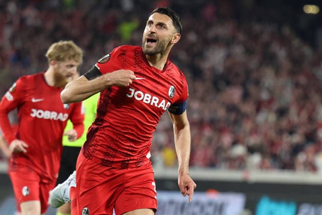 09.04.2026, xrekx, Fussball UEFA Europa League, SC Freiburg - Celta Vigo v.l. Torjubel nach dem Tor zum celebrating the goal celebrate 1:0 durch Vincenzo Grifo (SC Freiburg) (DFL DFB REGULATIONS PROHIBIT ANY USE OF PHOTOGRAPHS as IMAGE SEQUENCES and or QUASI-VIDEO) Freiburg