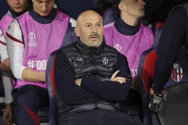 Vincenzo Italiano Head Coach of Bologna FC during Bologna FC vs Aston Viila FC, Europa League 2025-26 Quarter-finals, first leg, game at Renato Dall Ara stadium in Bologna (BO), Italy, on April 09, 2026.  Copyright: xDavidexCasentini IPAxSportx xipa-agency.netx xx IPA_73851359 IPA_Agency_IPA73851359