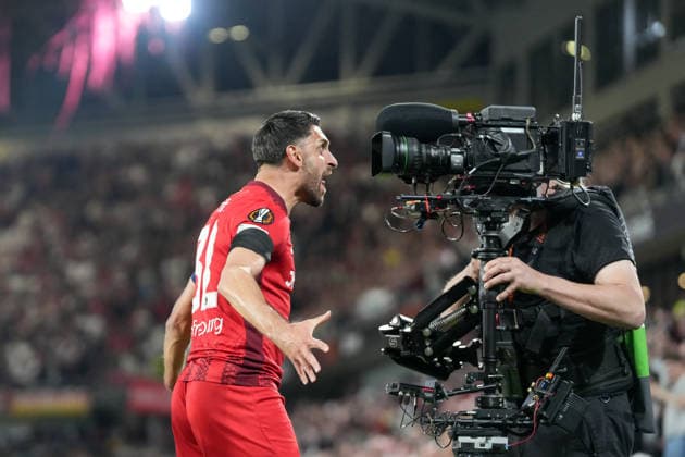 Vincenzo Grifo (SC Freiburg, 32) Torjubel, Emotionen, Torschuss, Abschluss, Torerfolg, Tor, Treffer , Deutschland, Fussball, UEFA Europa League, Viertelfinale, Hinspiel, 2025 2026, SC Freiburg vs. RC Celta de Vigo, 09.04.2026, Europa-Park Stadion, Freiburg, Deutschland Freiburg Europa-Park Stadion Baden-Württemberg Deutschland *** Vincenzo Grifo SC Freiburg, 32 goal celebration, emotions, goal shot, finish, goal success, goal, goal , Germany, football, UEFA Europa League, quarter-final, first leg, 2025 2026, SC Freiburg vs RC Celta de Vigo, 09 04 2026, Europa Park Stadion, Freiburg, Germany Freiburg Europa Park Stadion Baden Württemberg Germany Copyright: xArnexAmbergx