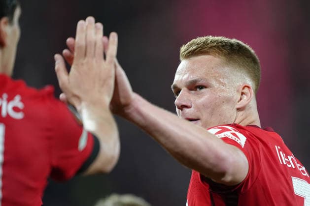 Deutschland: UEFA Europa League Viertelfinale Hinspiel 2025 26, SC Freiburg vs Celta Vigo - Europa-Park-Stadion, Freiburg im Breisgau: Philipp Lienhart (3 Freiburg) jubelt nach dem Tor von Jan-Niklas Beste (19 Freiburg) Copyright: xKjetilxWaberx