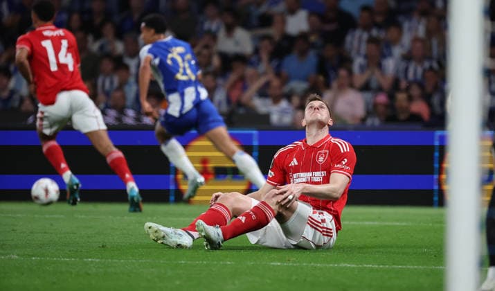 POR: Porto v Nottingham Forest, Europa League, 9 April 2026 Chris Wood of Nottingham Forest in action during the UEFA Europe League,Quartet finals 1st leg between Porto FC and Nottingham Forest FC at Stadium of Dragao on April 9,2026 in Porto (Portugal) (Photo by Luis de la Mata SportPix Sipa USA) Porto As Antas Porto Portugal Copyright: xLuisxdexlaxMatax xsportPix.org.ux