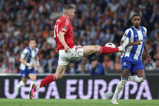 Porto, 09 04 2026 FC Porto hosted Nottingham Forest tonight in the first leg of the 2025 26 UEFA Europa League quarter-finals. Nikola MilenkoviÄ‡ (Miguel Pereira) NI213744MIGUELPEREIRA7972 Porto Portugal Copyright: xMiguelxPereirax