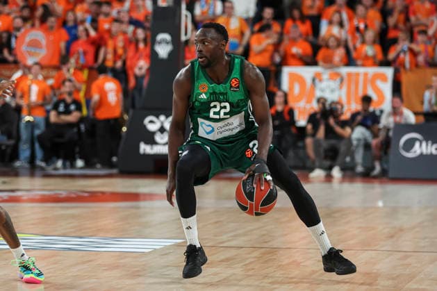 April 9, 2026, Valencia, Valencia, Spain: Jerian Grant of Panathinaikos Aktor Athens in action during the Turkish Airlines EuroLeague Regular Season Round 37 match between Valencia Basket and Panathinaikos Aktor Athens at Roig Arena on April 09, 2026, in Valencia, Spain. Valencia Basket V Panathinaikos Aktor Athens - Turkish Airlines EuroLeague  - ZUMAa181 20260409_zaa_a181_355 Copyright: xIrinaxR.xHipolitox
