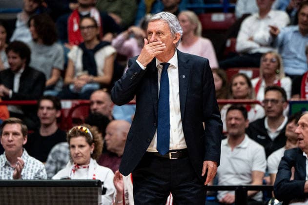 BASKET - Euroleague - EA7 Emporio Armani Milano vs Bayern Monaco Svetislav Pesic (Bayern Munich Head Coach) during EA7 Emporio Armani Milano vs Bayern Monaco, Basketball Euroleague match in Assago (MI), Italy, April 09 2026 Assago (MI) Italy  Copyright: xIPAxSport ABACAx