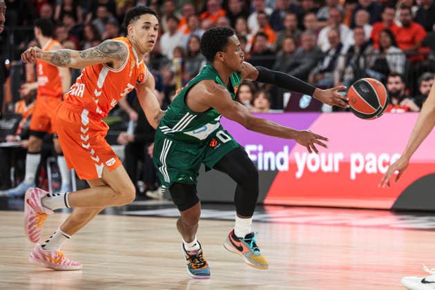 April 9, 2026, Valencia, Valencia, Spain: TJ Shorts of Panathinaikos Aktor Athens in action during the Turkish Airlines EuroLeague Regular Season Round 37 match between Valencia Basket and Panathinaikos Aktor Athens at Roig Arena on April 09, 2026, in Valencia, Spain. Valencia Basket V Panathinaikos Aktor Athens - Turkish Airlines EuroLeague  - ZUMAa181 20260409_zaa_a181_340 Copyright: xIrinaxR.xHipolitox