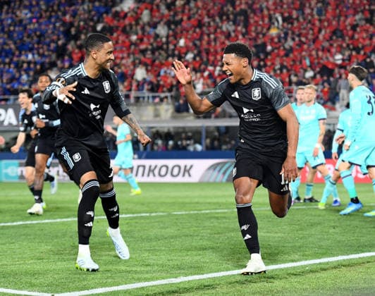 Bologna v Aston Villa, UEFA Europa League, Quarter Final, Football, Renato dall Ara, Bologna, ITA - 09 Apr 2026 Ollie Watkins of Aston Villa celebrates scoring his teams third goal making the score 1-3 Bologna Renato dall Ara Bologna ITA, UK NEWSPAPERS OUT Copyright: xMarkxEnfieldx