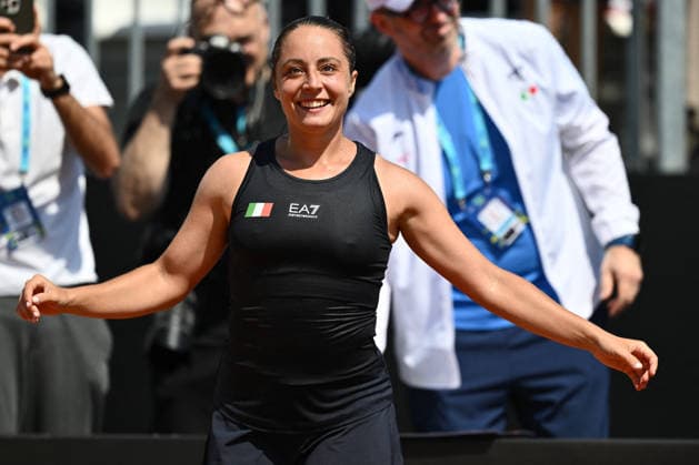 TENNIS - Internazionali di Tennis - BJK Cup Qualifiers - Italy vs Japan Elisabetta Cocciaretto of Italy celebrate the victory of the match against Moyuka Uchijima of Japan during the Billie Jean King Cup by Gainbridge Qualifiers 2026, match between Italy and Japan at ASD Colle degli Dei on April 10, 2026 in Velletri, Italy. Velletri Italy  Copyright: xIPAxSport ABACAx