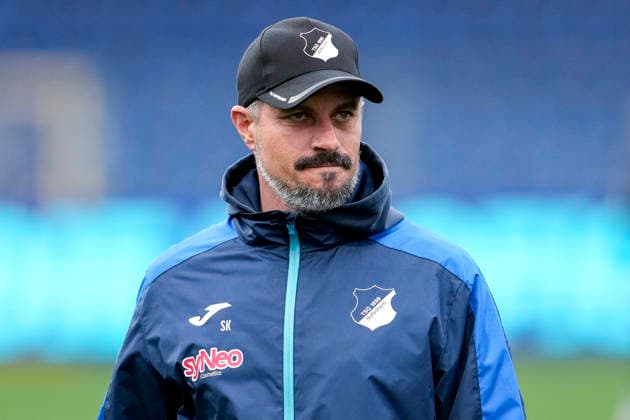 Stefan Kleineheismann (Trainer, Cheftrainer, TSG II), Einzelbild, Einzelfoto, Aktion, Action, 10.04.2026, Sinsheim (Deutschland), Fussball, 3. Liga, TSG 1899 Hoffenheim II - 1. FC Schweinfurt 05, DFB DFL REGULATIONS PROHIBIT ANY USE OF PHOTOGRAPHS AS IMAGE SEQUENCES AND OR QUASI-VIDEO. *** Stefan Kleineheismann Coach, Head Coach, TSG II , Single Image, Single Photo, Action, Action, 10 04 2026, Sinsheim Germany , Soccer, 3 Liga, TSG 1899 Hoffenheim II 1 FC Schweinfurt 05, DFB DFL REGULATIONS PROHIBIT ANY USE OF PHOTOGRAPHS AS IMAGE SEQUENCES AND OR QUASI VIDEO xozx