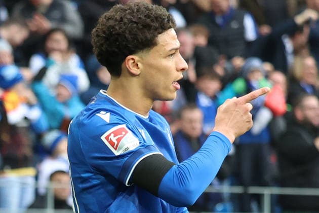 10.04.2026, xrekx, Fussball 2.Bundesliga, Karlsruher SC - Arminia Bielefeld v.l. Torjubel nach dem Tor zum celebrating the goal celebrate 1:1 durch Louey Ben Farhat (Karlsruher SC) (DFL DFB REGULATIONS PROHIBIT ANY USE OF PHOTOGRAPHS as IMAGE SEQUENCES and or QUASI-VIDEO) Karlsruhe *** 10 04 2026, xrekx, Fußball 2 Bundesliga, Karlsruher SC Arminia Bielefeld v l Torjubel nach dem Tor zum celebrating the goal celebrate 1 1 durch Louey Ben Farhat Karlsruher SC DFL DFB REGULATIONS PROHIBIT ANY USE OF PHOTOGRAPHS as IMAGE SEQUENCES and or QUASI VIDEO Karlsruhe