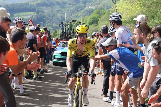 10-04-2026 Itzulia Basque Country; Tappa 05 Eibar - Eibar; 2026, Visma - Lease A Bike; Tulett, Ben; 
