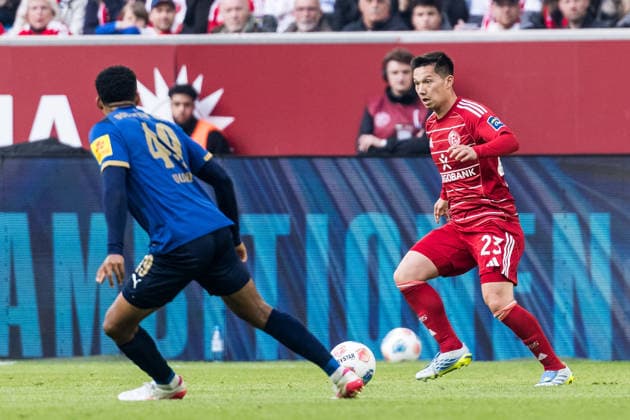 2. Fussball Bundesliga: Fortuna Düsseldorf 1895 - Holstein Kiel; 10.04.2026 Shinta Appelkamp (Fortuna Düsseldorf, 23) am Ball 2. Fussball Bundesliga, Fortuna Düsseldorf 1895 - Holstein Kiel, Düsseldorf, Merkur Spiel-Arena am 10.04.2026 DFL REGULATIONS PROHIBIT ANY USE OF PHOTOGRAPHS AS IMAGE SEQUENCES AND OR QUASI-VIDEO. *** 2 Soccer Bundesliga Fortuna Düsseldorf 1895 Holstein Kiel 10 04 2026 Shinta Appelkamp Fortuna Düsseldorf, 23 on the ball 2 Soccer Bundesliga, Fortuna Düsseldorf 1895 Holstein Kiel, Düsseldorf, Merkur Spiel Arena on 10 04 2026 DFL REGULATIONS PROHIBIT ANY USE OF PHOTOGRAPHS AS IMAGE SEQUENCES AND OR QUASI VIDEO Copyright: xBEAUTIFULxSPORTS Wunderlx