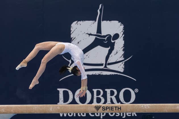 DOBRO FIG Apparatus World Cup Osijek 2026 Qualifications Yi-Qin Huang of Chinese Taipei performs on the balance beam during the DOBRO FIG Apparatus World Cup Osijek 2026 Qualifications at Sports Hall Gradski vrt on April 10, 2026. in Osijek, Croatia.  DavorxJavorovic PIXSELL