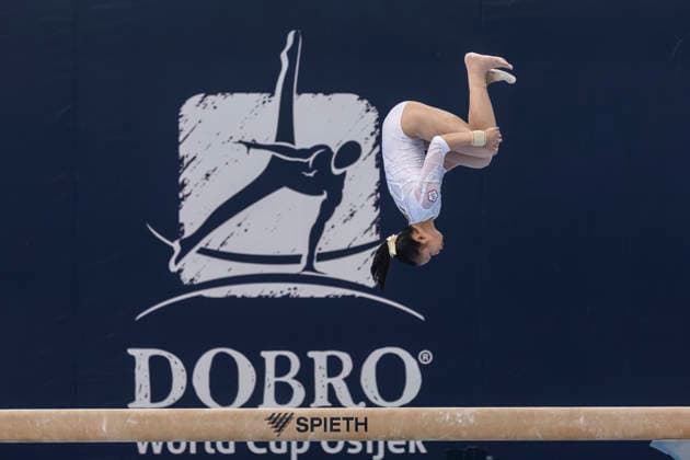 DOBRO FIG Apparatus World Cup Osijek 2026 Qualifications Yi-Qin Huang of Chinese Taipei performs on the balance beam during the DOBRO FIG Apparatus World Cup Osijek 2026 Qualifications at Sports Hall Gradski vrt on April 10, 2026. in Osijek, Croatia.  DavorxJavorovic PIXSELL
