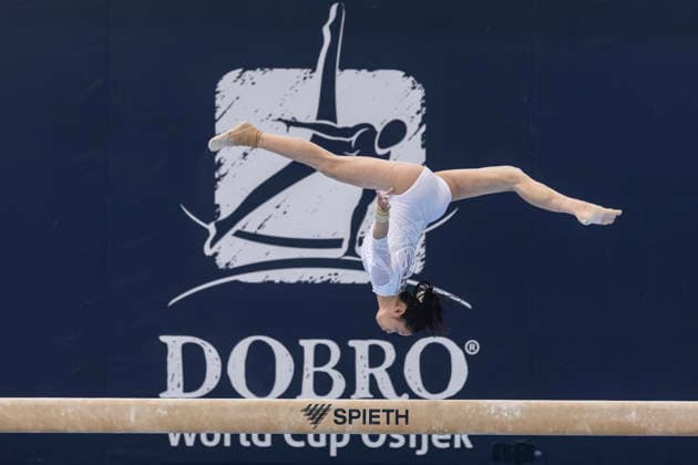 DOBRO FIG Apparatus World Cup Osijek 2026 Qualifications Yi-Qin Huang of Chinese Taipei performs on the balance beam during the DOBRO FIG Apparatus World Cup Osijek 2026 Qualifications at Sports Hall Gradski vrt on April 10, 2026. in Osijek, Croatia.  DavorxJavorovic PIXSELL