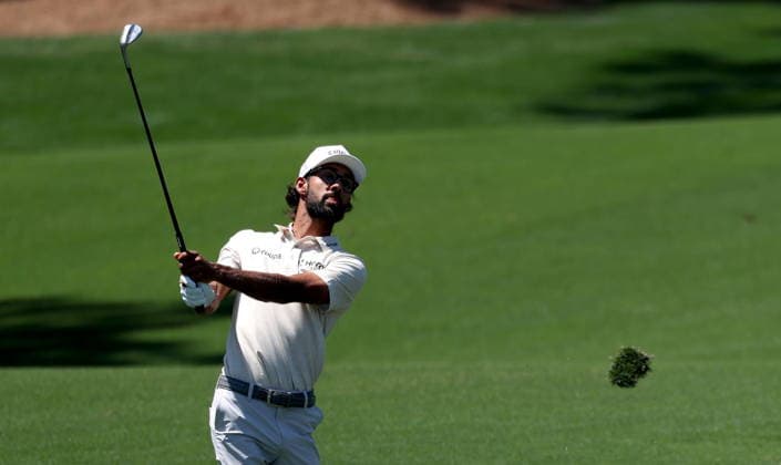Golf 2026 Masters Tournament - Round 2 Akshay Bhatia of the USA hits from the fairway on Hole 2 in Round 2 of the 2026 Masters tournament in August, Georgia, USA, 10 April 2026. Augusta United States  Copyright: xCHRISxTORRESx