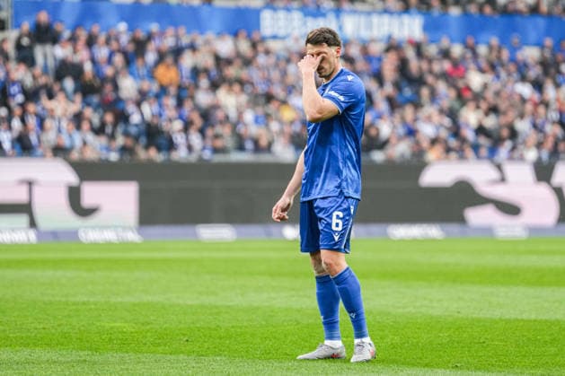 2. Bundesliga, Karlsruher SC vs Arminia Bielefeld, 10.04.2026 Nicolai Rapp (Karlsruher SC, 6) 2. Bundesliga, Karlsruher SC vs Arminia Bielefeld, BBBank Wildpark Karlsruhe, 10.04.2026 DFB DFL REGULATIONS PROHIBIT ANY USE OF PHOTOGRAPHS AS IMAGE SEQUENCES AND OR QUASI-VIDEO. *** 2 Bundesliga, Karlsruher SC vs Arminia Bielefeld, 10 04 2026 Nicolai Rapp Karlsruher SC, 6 2 Bundesliga, Karlsruher SC vs Arminia Bielefeld, BBBank Wildpark Karlsruhe, 10 04 2026 DFB DFL REGULATIONS PROHIBIT ANY USE OF PHOTOGRAPHS AS IMAGE SEQUENCES AND OR QUASI VIDEO Copyright: xBEAUTIFULxSPORTS Boscox
