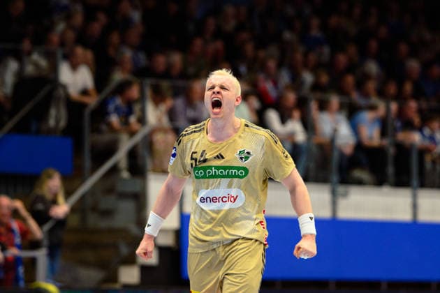 Justus Fischer (TSV Hannover-Burgdorf, 54) Jubel und Schrei zum Treffer. GER, ThSV Eisenach gegen TSV Hannover-Burgdorf, 1. Daikin Handballbundesliga, Handball, 28.Spieltag, Saison 2025 2026, 19.00 Uhr, 10.04.2026 GER, ThSV Eisenach gegen TSV Hannover-Burgdorf, 1. Daikin Handballbundesliga, Handball, 28.Spieltag, Saison 2025 2026, 19.00 Uhr, 10.04.2026 Eisenach Copyright: xEibner-Pressefoto MartinxHerbstx EP_MHT
