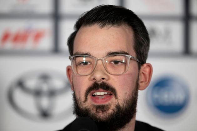 PENNY DEL 1 - Playoff Halbfinale - Kölner Haie - Eisbären Berlin; Köln, 10.04.2026 Jason Schade; PENNY DEL 1 - Playoff Halbfinale - Kölner Haie - Eisbären Berlin am 10.04.2026 in der Lanxess Arena in Köln (Deutschland). *** PENNY DEL 1 Playoff Semifinal Kölner Haie Eisbären Berlin Cologne, 10 04 2026 Jason Schade PENNY DEL 1 Playoff Semifinal Kölner Haie Eisbären Berlin on 10 04 2026 at the Lanxess Arena in Cologne Germany Copyright: xBEAUTIFULxSPORTS AndreasxDickx