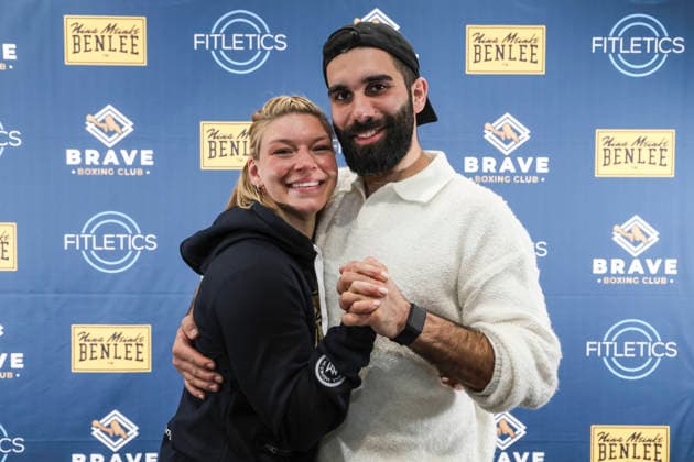 Boxen: Brave Boxing by Nina Meinke, Gym Eröffnung, Berlin, 10.04.2026 Nina Meinke und Freund Philipp *** Boxing Brave Boxing by Nina Meinke, Gym opening, Berlin, 10 04 2026 Nina Meinke and boyfriend Philipp