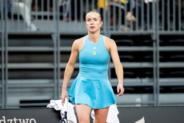 Katarzyna Kawa Vs Elina Svitolina - Billie Jean King Cup Qualifiers. Elina Svitolina of Ukraine competes in the Billie Jean King Cup Qualifiers, women s singles tennis match against Poland at the PreZero Arena in Gliwice, Poland, on April 10, 2026. Gliwice Poland  Copyright: xMarcinxGolbax originalFilename:golba-katarzyn260410_npdq4.jpg