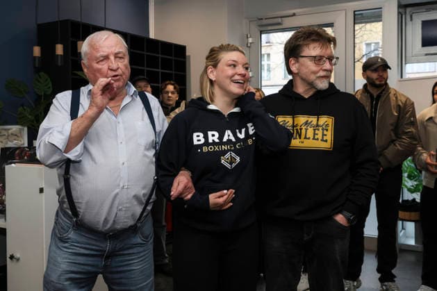 Boxen: Brave Boxing by Nina Meinke, Gym Eröffnung, Berlin, 10.04.2026 v.l: Ulli Wegner, Nina Meinke und Christian Meinke *** Boxing Brave Boxing by Nina Meinke, Gym opening, Berlin, 10 04 2026 from l Ulli Wegner, Nina Meinke and Christian Meinke