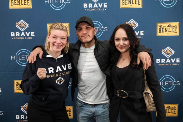 Boxen: Brave Boxing by Nina Meinke, Gym Eröffnung, Berlin, 10.04.2026 v.l: Nina Meinke, Jack Culcay und Frau *** Boxing Brave Boxing by Nina Meinke, Gym opening, Berlin, 10 04 2026 f l Nina Meinke, Jack Culcay and Mrs.