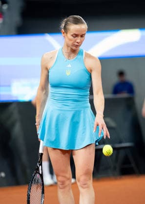 Katarzyna Kawa Vs Elina Svitolina - Billie Jean King Cup Qualifiers. Elina Svitolina of Ukraine competes in the Billie Jean King Cup Qualifiers, women s singles tennis match against Poland at the PreZero Arena in Gliwice, Poland, on April 10, 2026. Gliwice Poland  Copyright: xMarcinxGolbax originalFilename:golba-katarzyn260410_npVHk.jpg