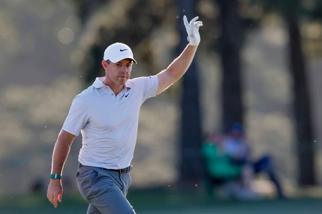 Golf 2026 Masters Tournament - Round 2 Rory McIlroy of Northern Ireland reacts after making a chip shot for a birdie on the 17th hole during the round 2 of the 2026 Masters Tournament at the Augusta National Golf Club in Augusta, Georgia, USA, 10 April 2026. Augusta GEORGIA United States  Copyright: xERIKxS.xLESSERx