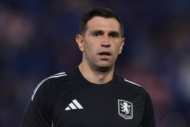 Bologna, Italy, 9th April 2026. Emiliano Martinez of Aston Villa FC looks on during the warm up prior to the Bologna vs Aston Villa UEFA Europa League Quarter Final match at Renato Dall Ara, Bologna. Picture credit should read: Jonathan Moscrop Sportimage EDITORIAL USE ONLY. No use with unauthorised audio, video, data, fixture lists, club league logos or live services. Online in-match use limited to 120 images, no video emulation. No use in betting, games or single club league player publications. SPI_125_JM_BOLOGNA_VILLA_UEL SPI-4645-0125