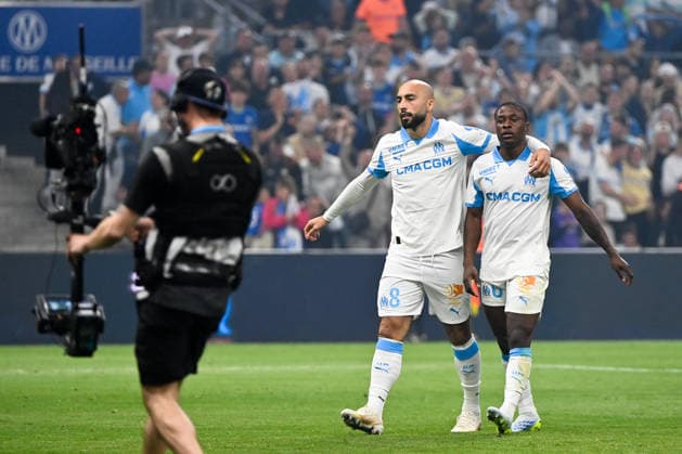 Olympique de Marseille v FC Metz - Ligue 1 McDonald s 2025 2026 08 Himad ABDELLI (om) - 06 Tochukwu NNADI (om) during the Ligue 1 McDonald s match between Marseille and Metz at Stade Velodrome on April 10, 2026 in Marseille, France. Marseille France  Copyright: xFEPx 776348351
