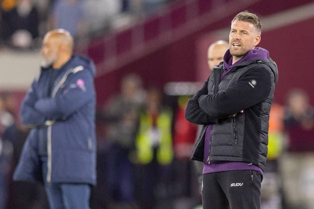 West Ham United v Wolverhampton Wanderers, Premier League, Football, The London Stadium, London, UK - 10 Apr 2026 Rob Edwards Head Coach of Wolverhampton Wanderers London The London Stadium Stratford GBR, UK NEWSPAPERS OUT Copyright: xEllixBirchx