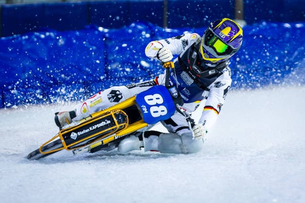 Heerenveen, Niederlande 11. April 2026: FIM Ice Speedway Gladiators Einzel-Weltmeisterschaft Finale 3 in Heerenveen - Training Im Bild: Max Niedermaier (GER) Thialf Eisstadion *** Heerenveen, Netherlands 11 April 2026 FIM Ice Speedway Gladiators Individual World Championship Final 3 in Heerenveen Training In the picture Max Niedermaier GER Thialf Eisstadion Copyright: xFotostandx xGelhotx