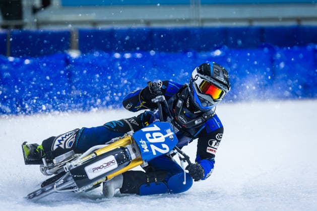 Heerenveen, Niederlande 11. April 2026: FIM Ice Speedway Gladiators Einzel-Weltmeisterschaft Finale 3 in Heerenveen - Training Im Bild: Niclas Kallin Svensson (SWE) Thialf Eisstadion *** Heerenveen, Netherlands 11 April 2026 FIM Ice Speedway Gladiators Individual World Championship Final 3 in Heerenveen Training Pictured Niclas Kallin Svensson SWE Thialf Eisstadion Copyright: xFotostandx xGelhotx