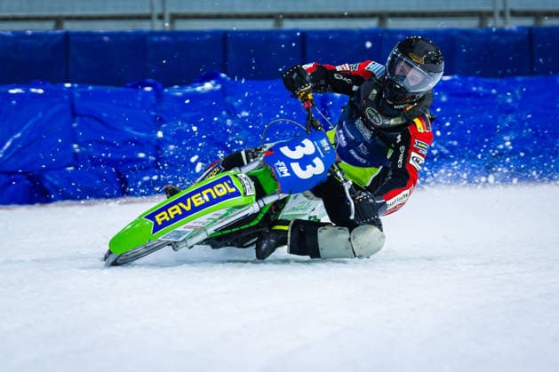 Heerenveen, Niederlande 11. April 2026: FIM Ice Speedway Gladiators Einzel-Weltmeisterschaft Finale 3 in Heerenveen - Training Im Bild: Johann Weber (GER) Thialf Eisstadion *** Heerenveen, Netherlands 11 April 2026 FIM Ice Speedway Gladiators Individual World Championship Final 3 in Heerenveen Training Pictured Johann Weber GER Thialf Eisstadion Copyright: xFotostandx xGelhotx