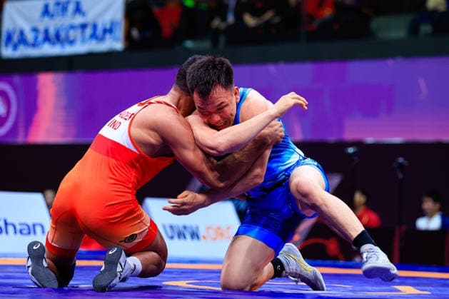 Senior Wrestling Asian Championships 74kg FS - Orozbek Toktomambetov (KGZ) df. Jaideep Jaideep (IND) *** Senior Wrestling Asian Championships 74kg FS Orozbek Toktomambetov KGZ df Jaideep Jaideep IND Copyright: xKostadinxAndonovx xUnitedxWorldxWrestlingx Kostadin Andonov United World Wrestling