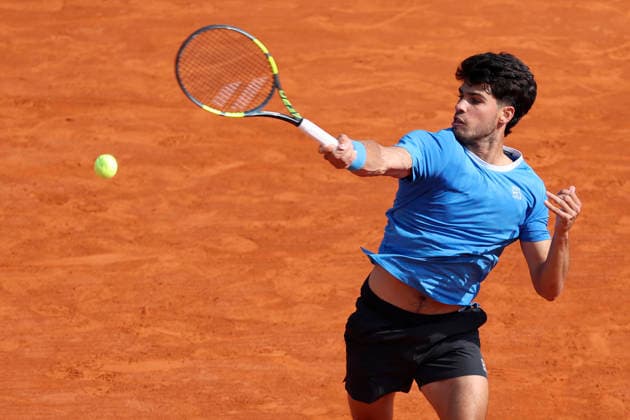 Rolex Monte-Carlo Masters - Day Seven Carlos Alcaraz of Spain plays a forehand during his Semi Final match against Valentin Vacherot of Monaco on day Seven of the Rolex Monte-Carlo Masters at Monte-Carlo Country Club on April 11, 2026 in Monte-Carlo, Monaco. Monaco Monte-Carlo Country Club Monte_Carlo Monaco Copyright: xAllstarxPicturexLibraryxLtdx