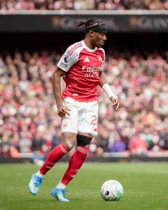 LONDON, ENGLAND - APRIL 11: Noni Madueke of Arsenal in action during the Premier League match between Arsenal and Bournemouth at Emirates Stadium on April 11, 2026 in London, England.  Copyright: xPedroxPorru MBxMediax