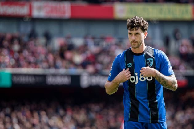 LONDON, ENGLAND - APRIL 11: Marcos Senesi of Bournemouth during the Premier League match between Arsenal and Bournemouth at Emirates Stadium on April 11, 2026 in London, England.  Copyright: xPedroxPorru MBxMediax